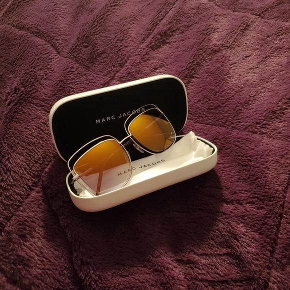 Marc Jacobs sunglasses - Picture 7 of 7
